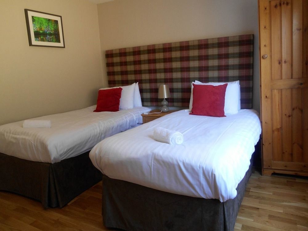 The Ballinluig Inn Питлохри Экстерьер фото
