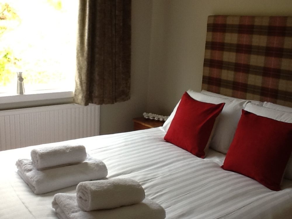 The Ballinluig Inn Питлохри Экстерьер фото